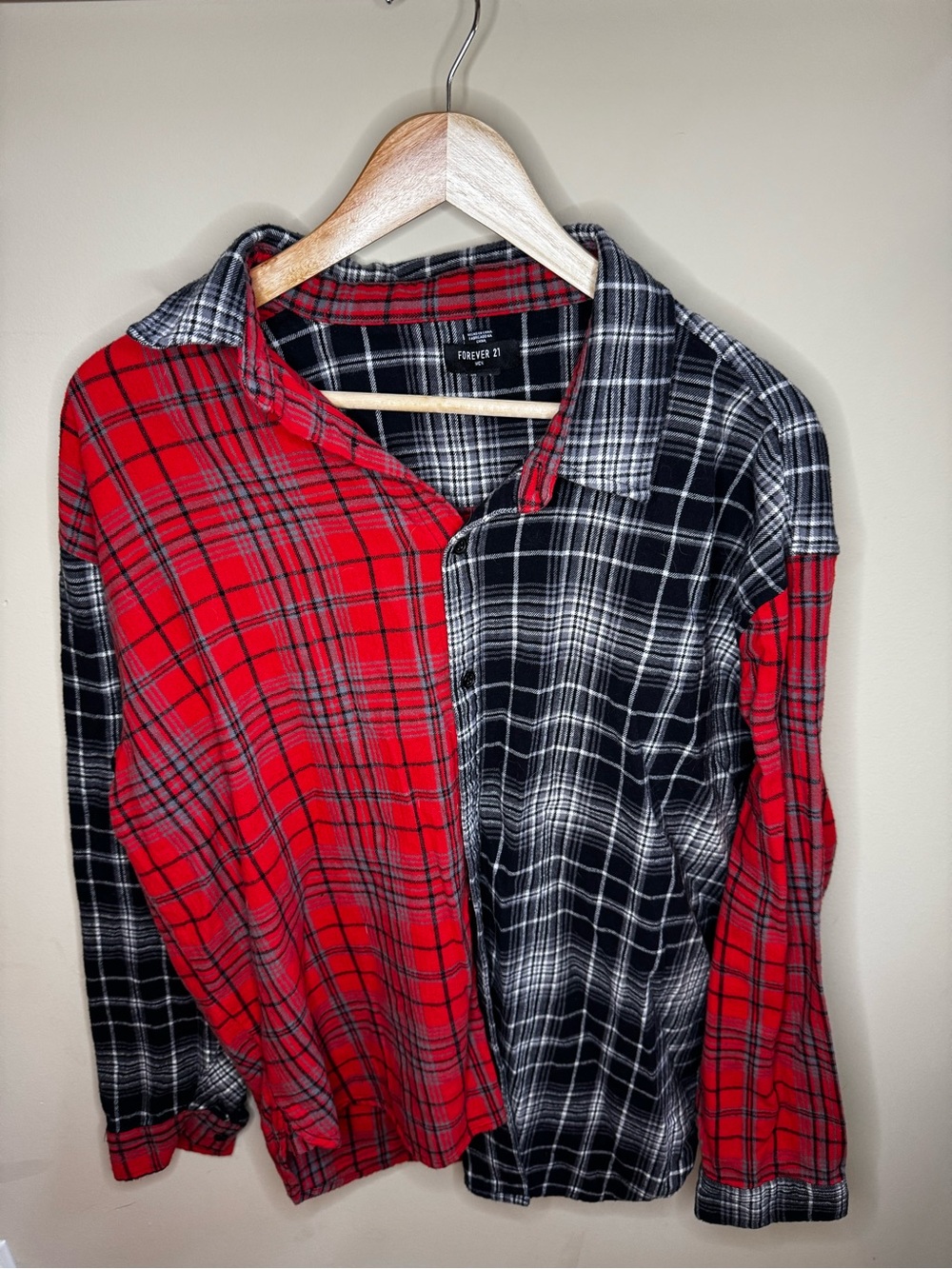 Forever 21 Men's Red and Black Split Plaid Button-Down Shirt